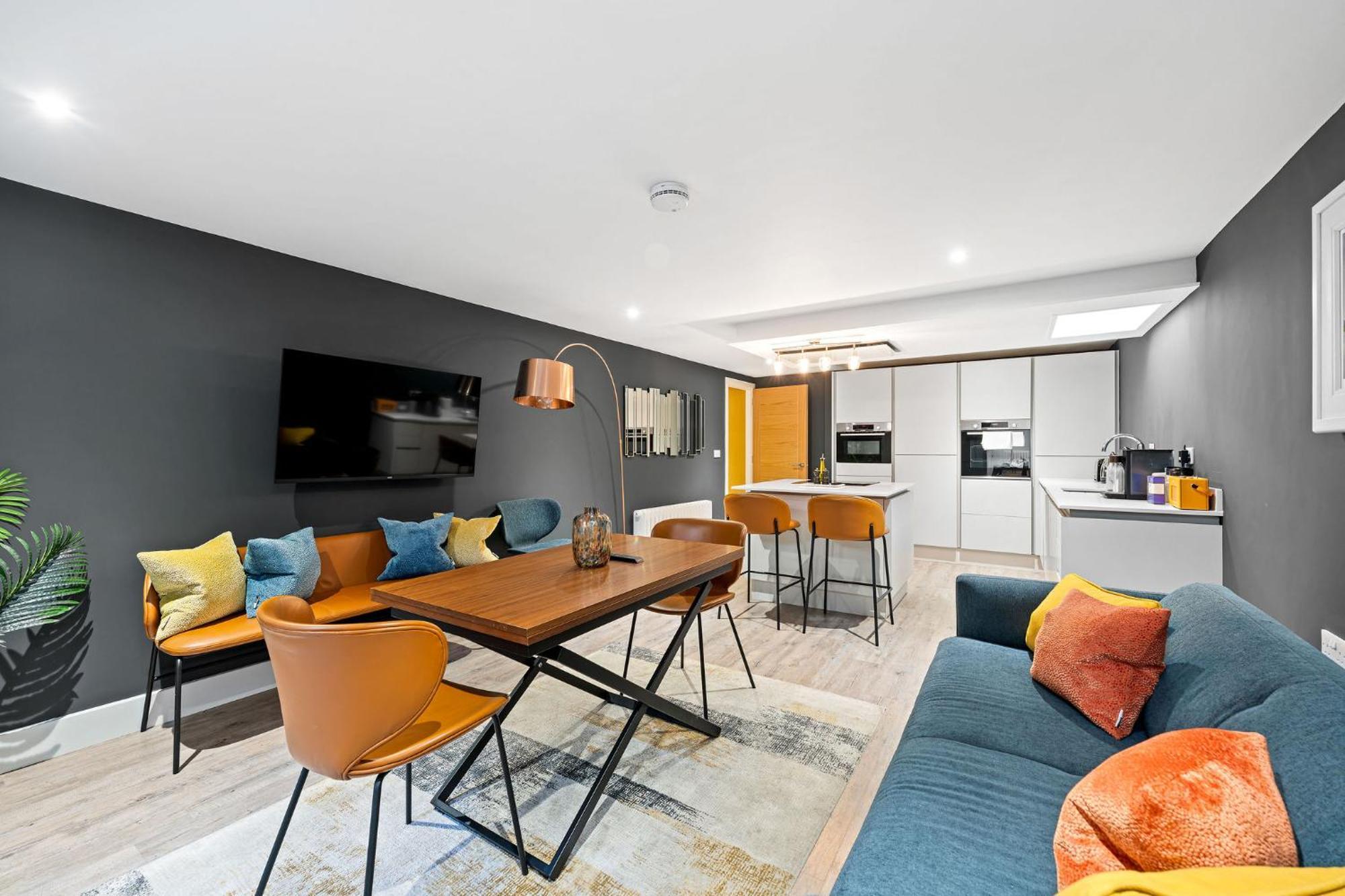 Righ Properties - Luxury West End Artisan Apartment Эдинбург Экстерьер фото