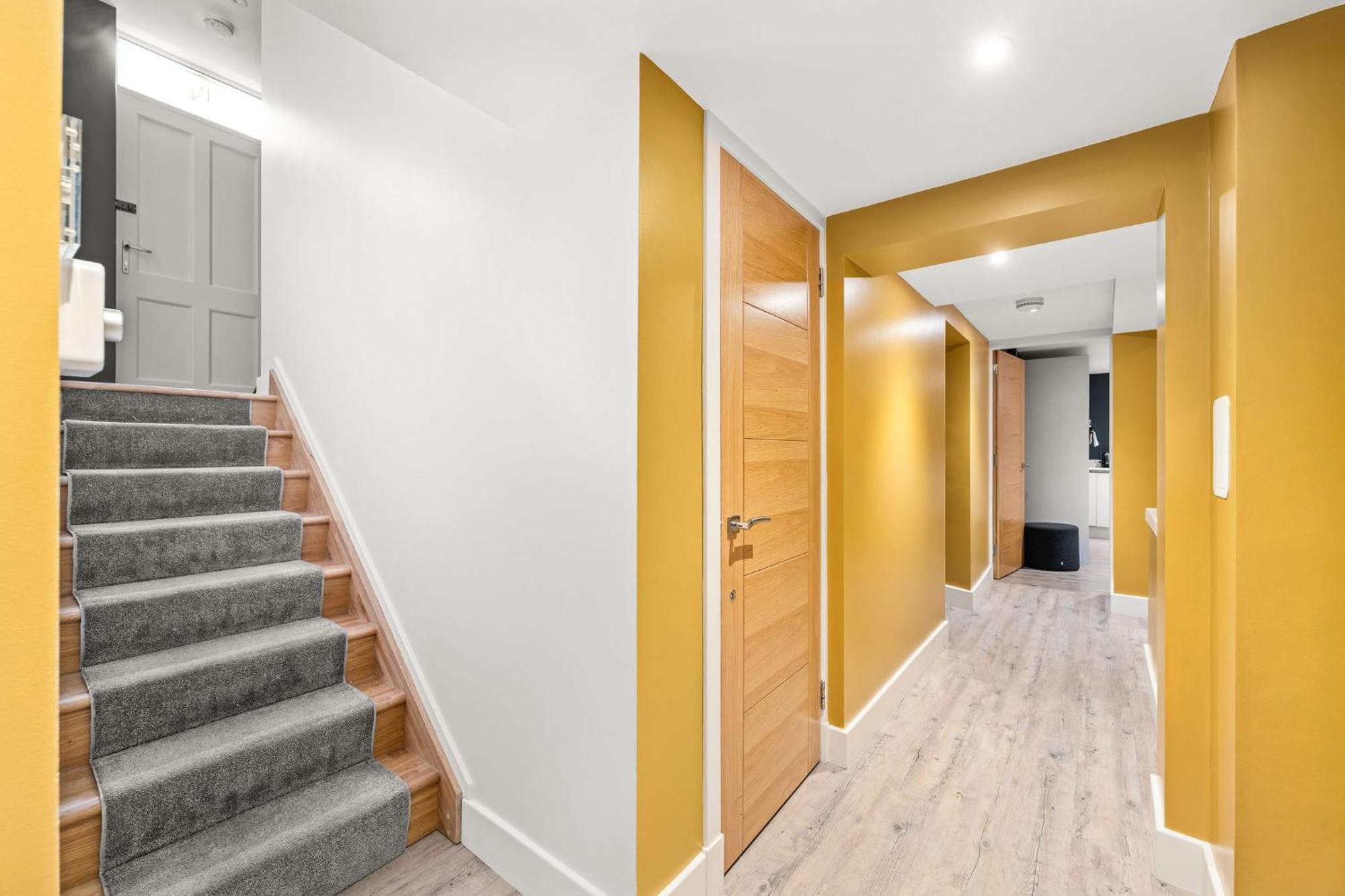 Righ Properties - Luxury West End Artisan Apartment Эдинбург Экстерьер фото